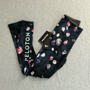 Peloton Printed Leggings - Black and Purple